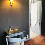 فندق مبيت وإفطار En D'hotes La Vigenna Les Ormes (Vienne)